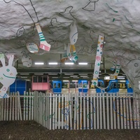 Hallonbergen.